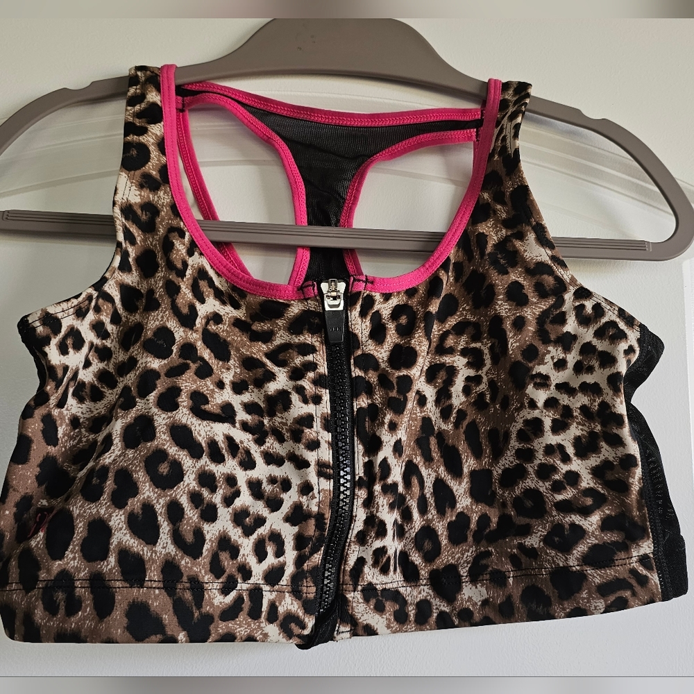 Ruby Ribbon Sports Demilette Zip Front Leopard Size 34
